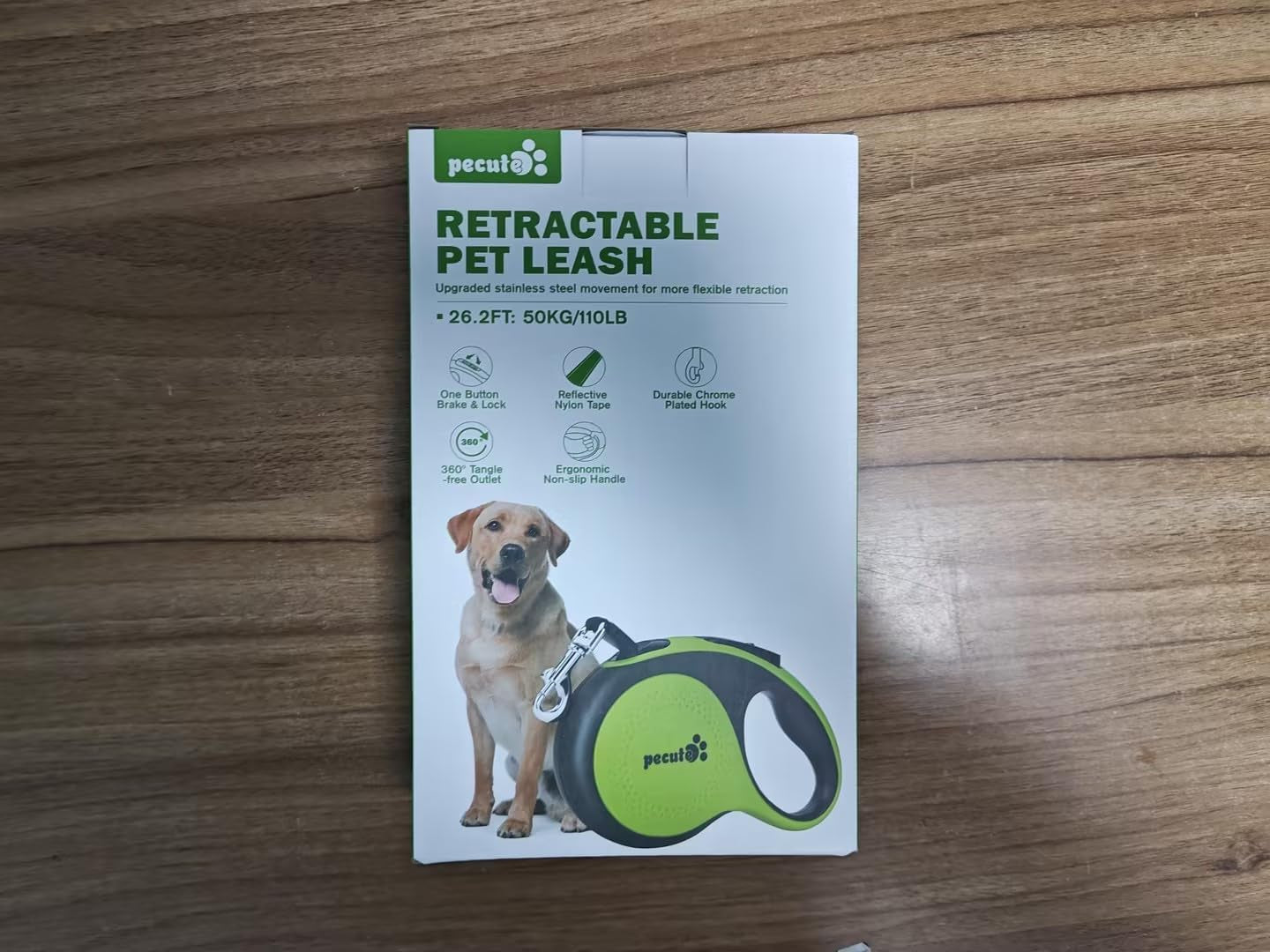 Retractable Dog Leash with Poo Bag Holder, 8M/26.2Ft Dog Leash with 360° Tangle-Free Extended, Anti-Slip Handle and Quick Brake Button, Suitable for Dogs up to 110Lbs/50Kg in Weight